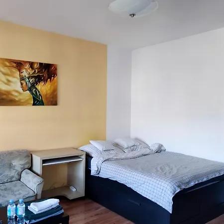 Apartment Przestronne Na Spokojnym Osiedlu, Free Parking Space Warsaw